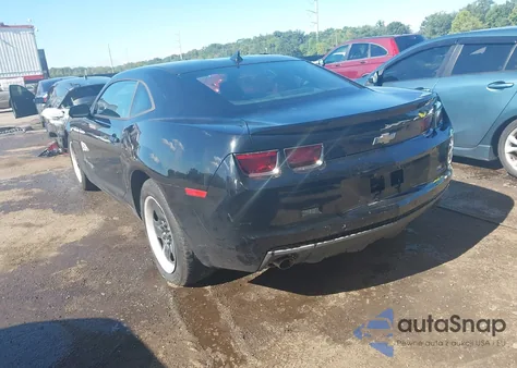 2013 Chevrolet Camaro 2Ls from USA, damaged, VIN 2G1FA1E39D9241446